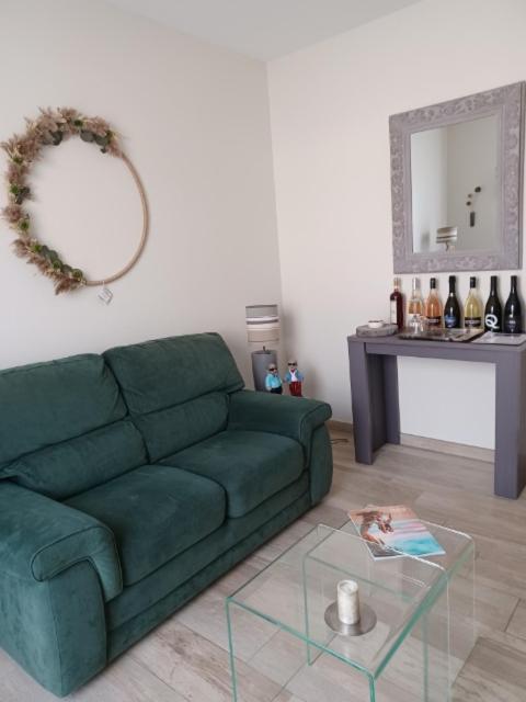 Rue Du Bac Bed & Breakfast Villeneuve-de-la-Raho Bagian luar foto